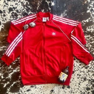 RED ADIDAS TRACK SWEATER / ZIP UP / MENS LARGE /